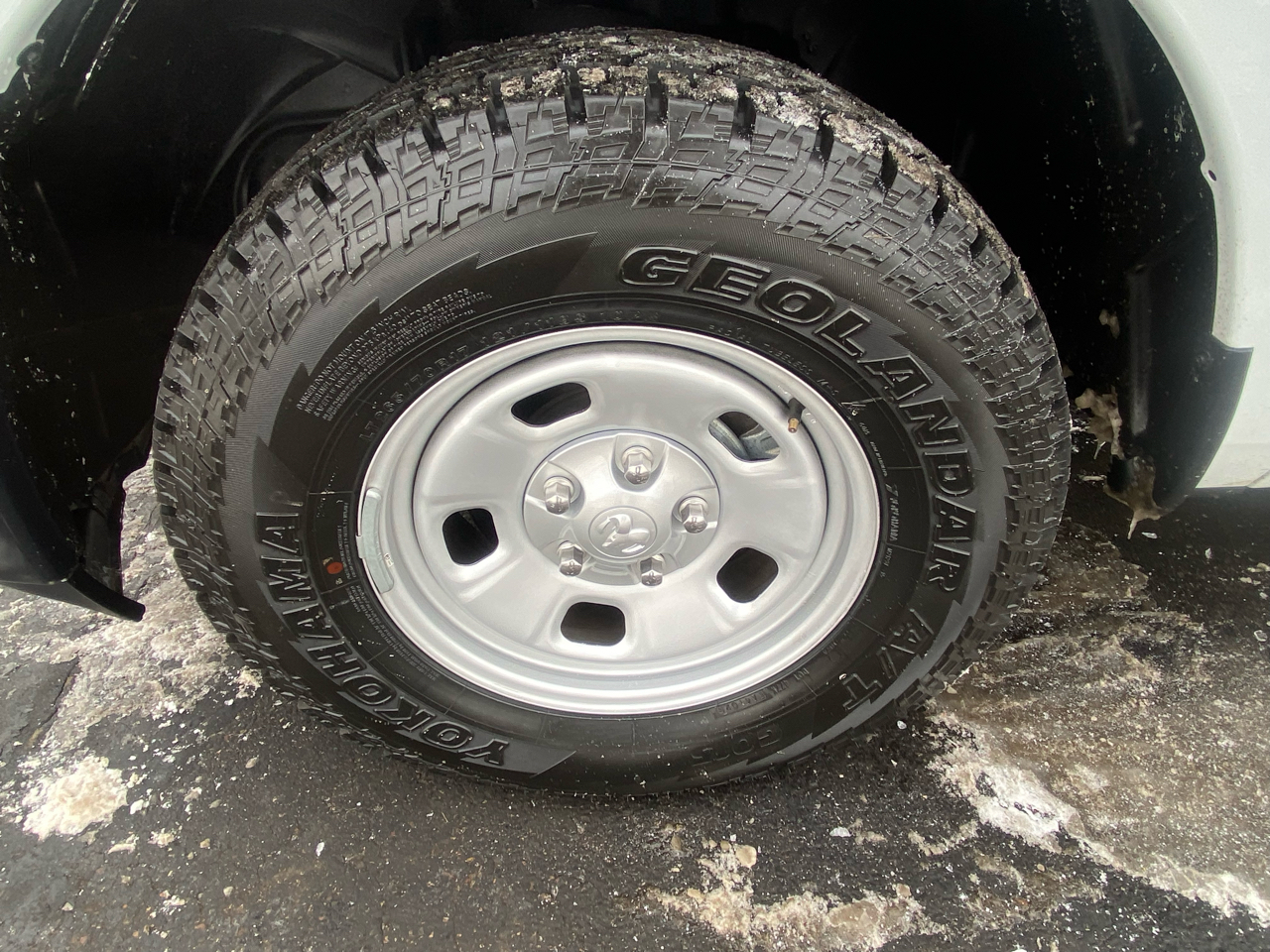 RAM 1500 Classic Tradesman 4x4 Reg Cab 8' Box 2023