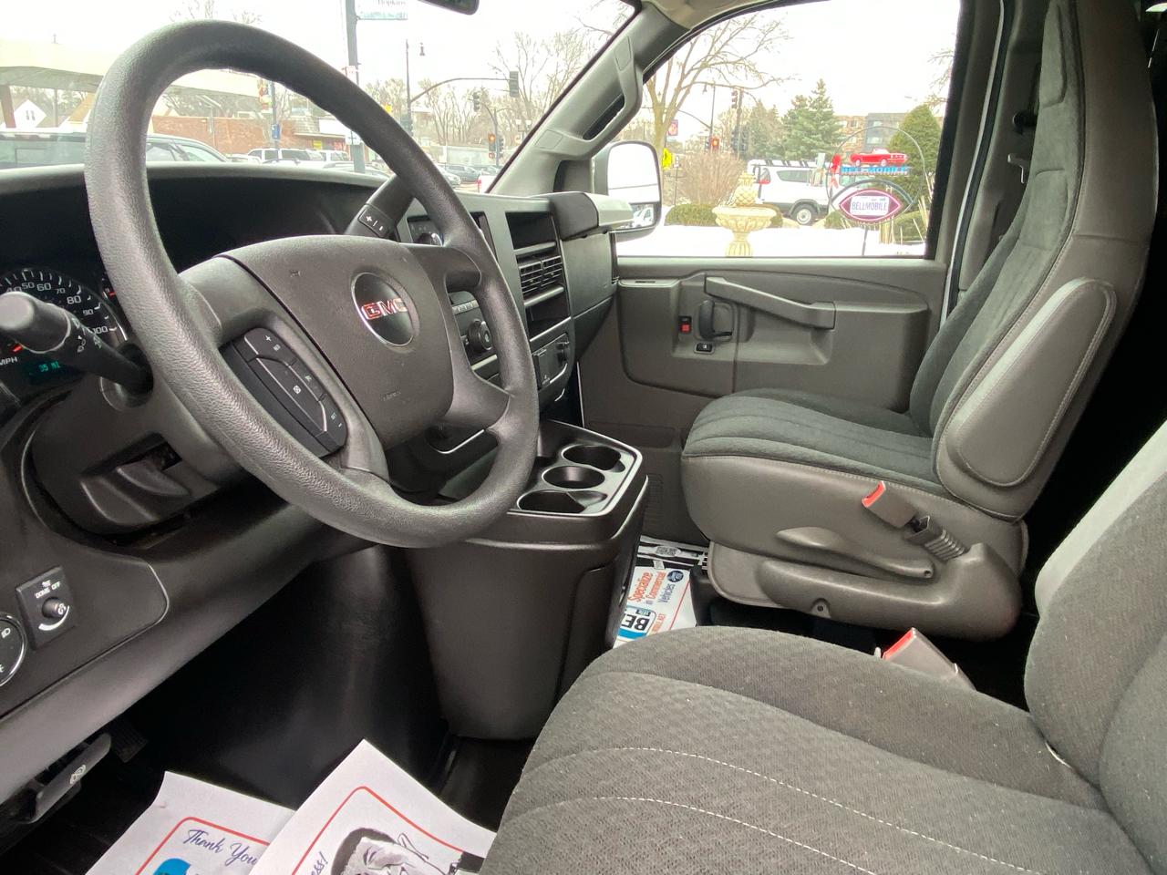 GMC Savana Cargo Van RWD 2500 135" 2024