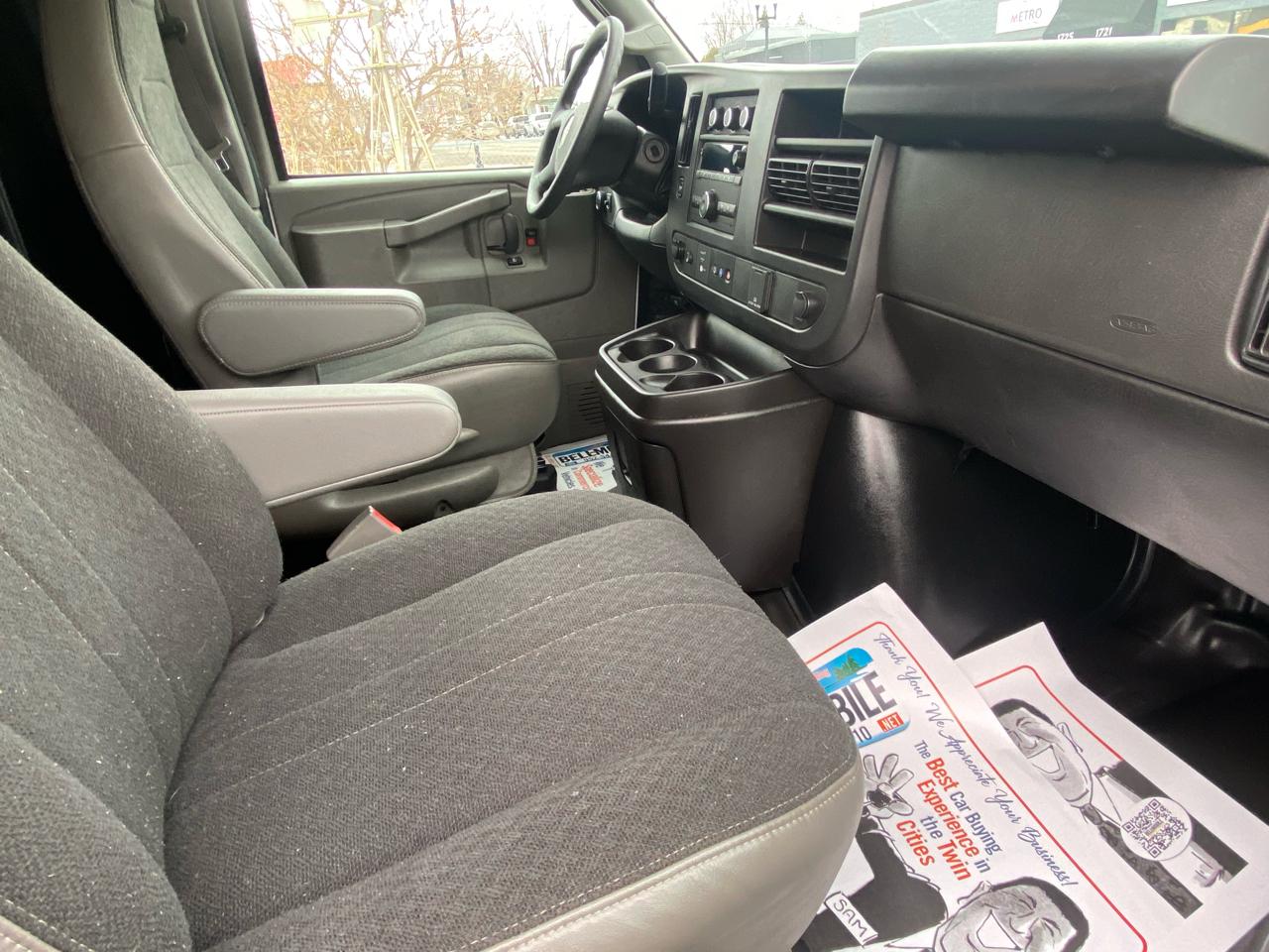 GMC Savana Cargo Van RWD 2500 135" 2024