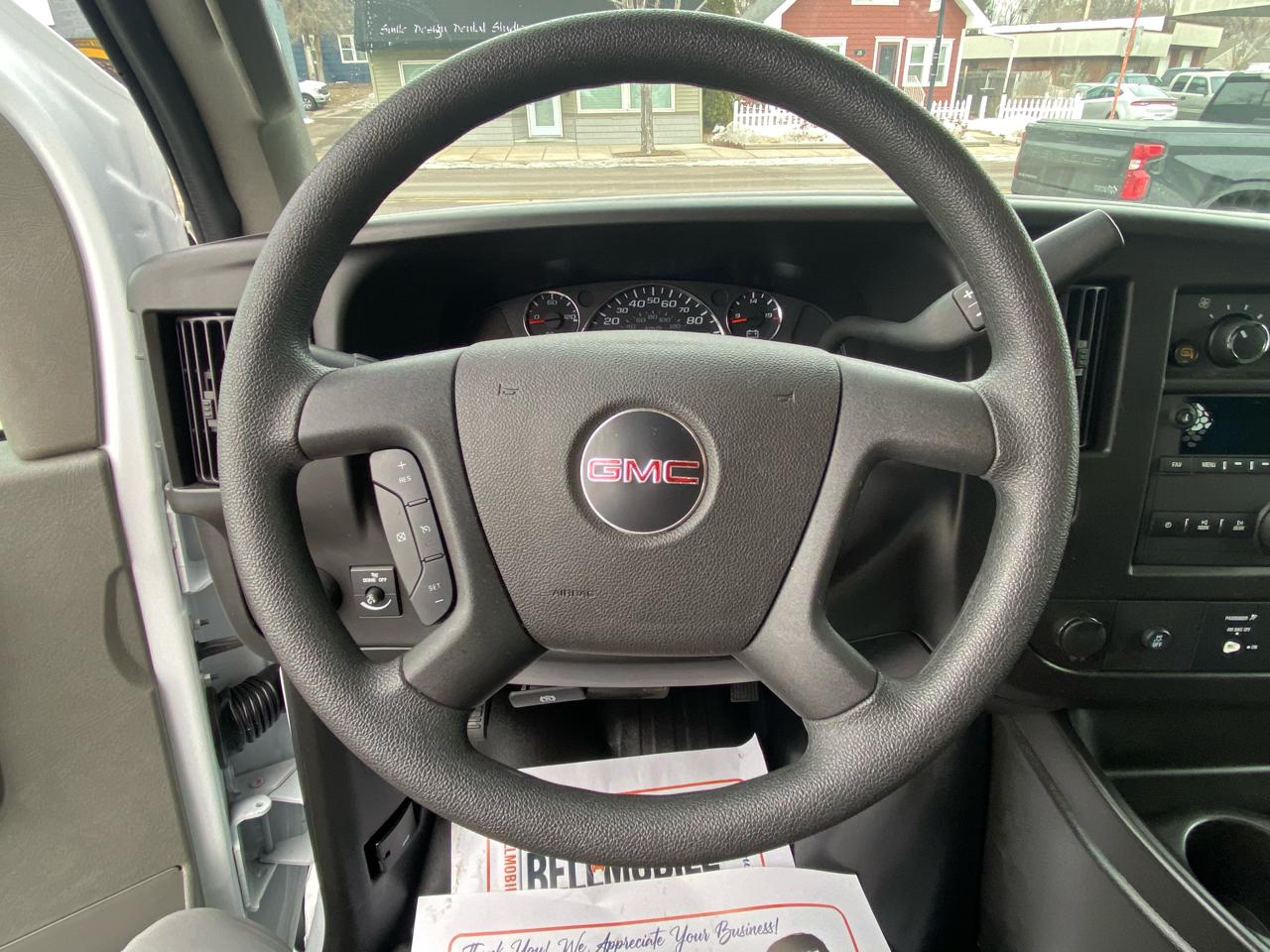 GMC Savana Cargo Van RWD 2500 135" 2024