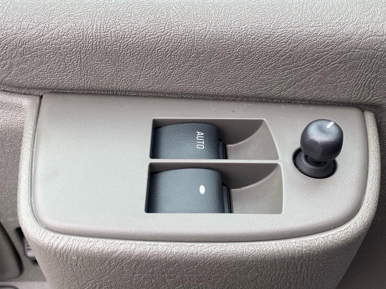 GMC Savana Cargo Van RWD 2500 135" 2024