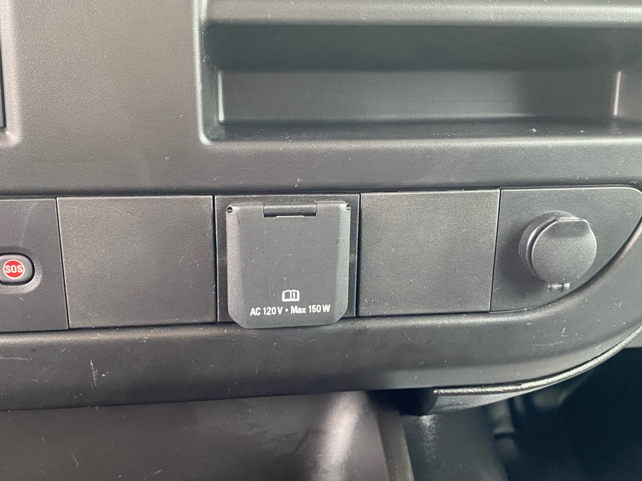 GMC Savana Cargo Van RWD 2500 135" 2024