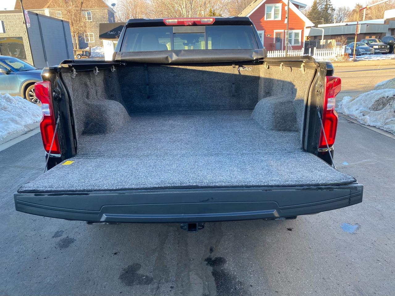 Chevrolet Silverado 1500 4WD Crew Cab 147" High Country 2021