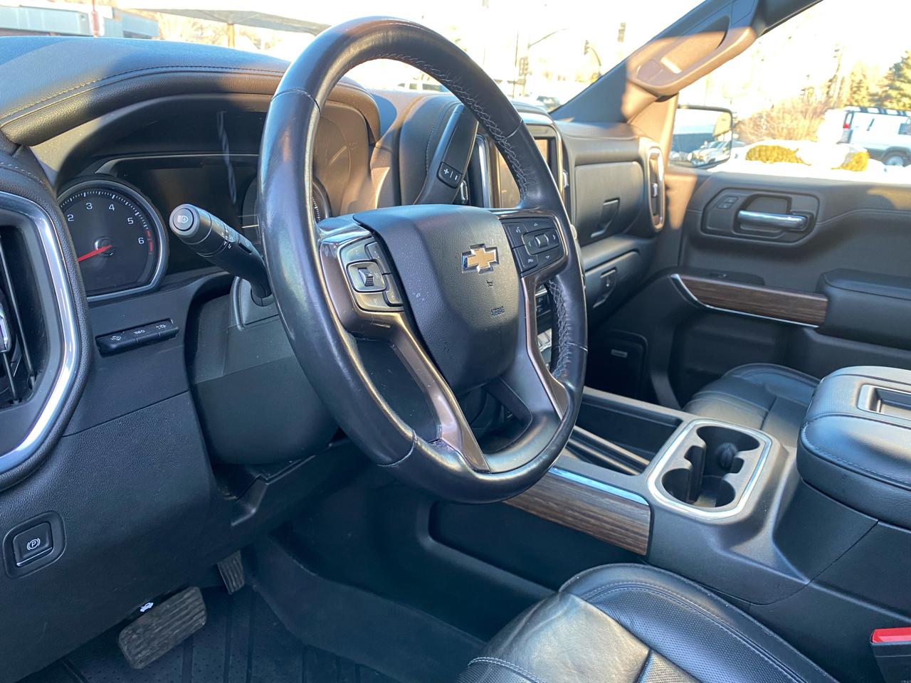 Chevrolet Silverado 1500 4WD Crew Cab 147" High Country 2021