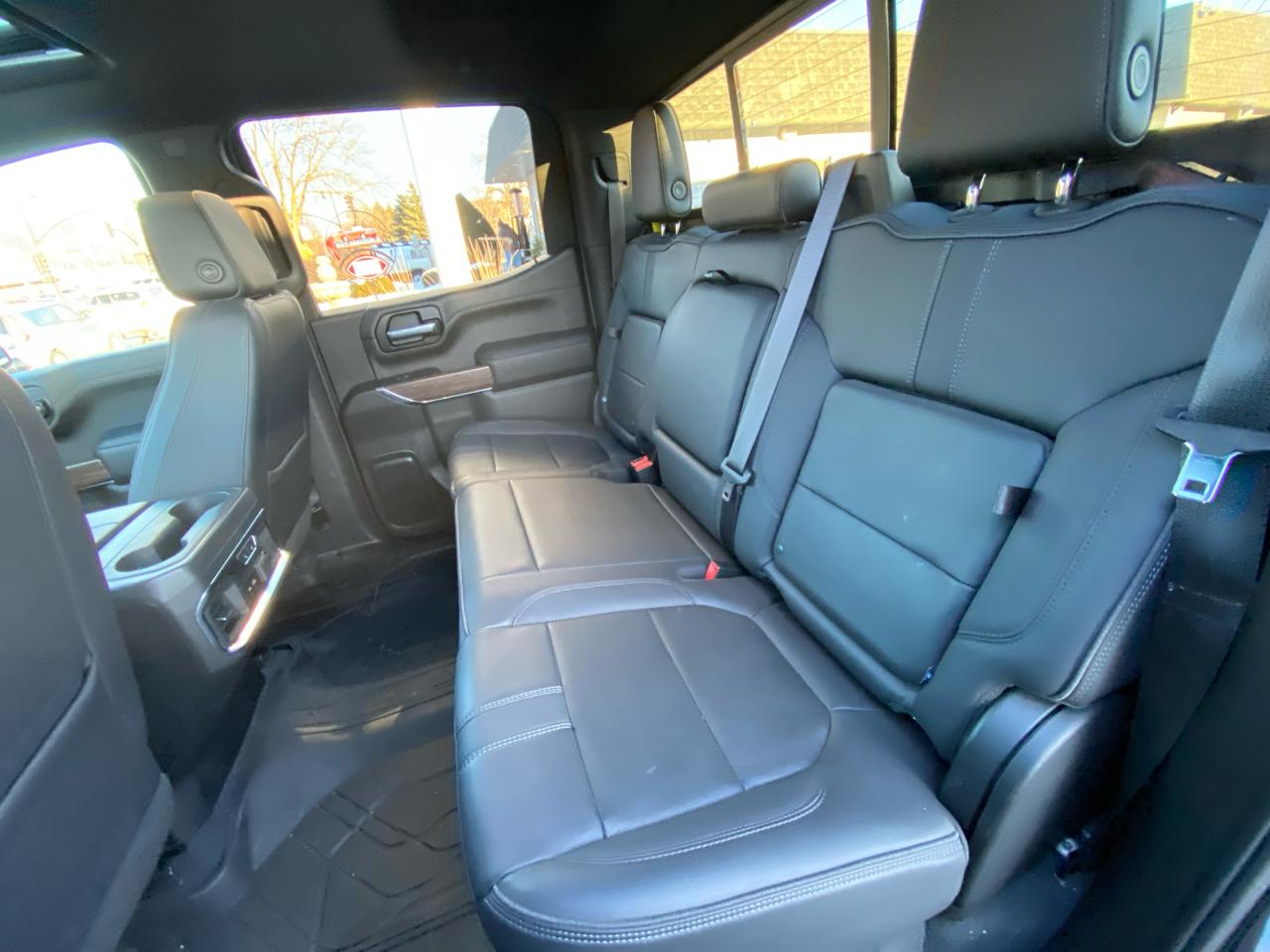 Chevrolet Silverado 1500 4WD Crew Cab 147" High Country 2021