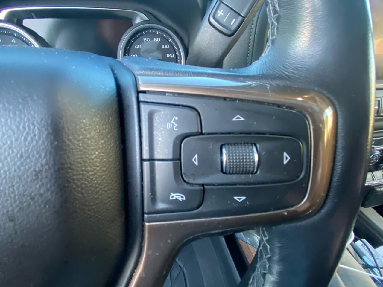 Chevrolet Silverado 1500 4WD Crew Cab 147" High Country 2021