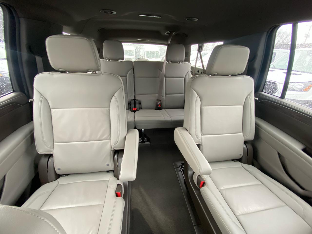 Chevrolet Suburban 4WD 4dr 1500 LT 2022