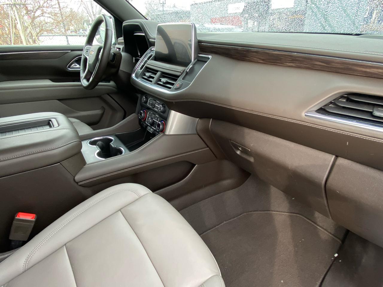 Chevrolet Suburban 4WD 4dr 1500 LT 2022