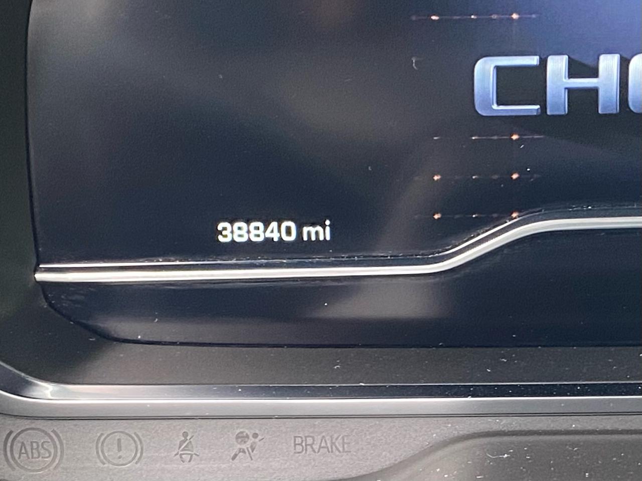 Chevrolet Suburban 4WD 4dr 1500 LT 2022