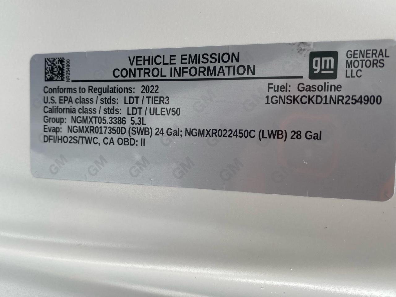 Chevrolet Suburban 4WD 4dr 1500 LT 2022