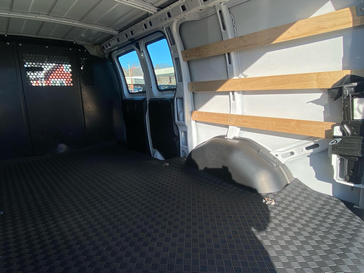 GMC Savana Cargo Van  2024