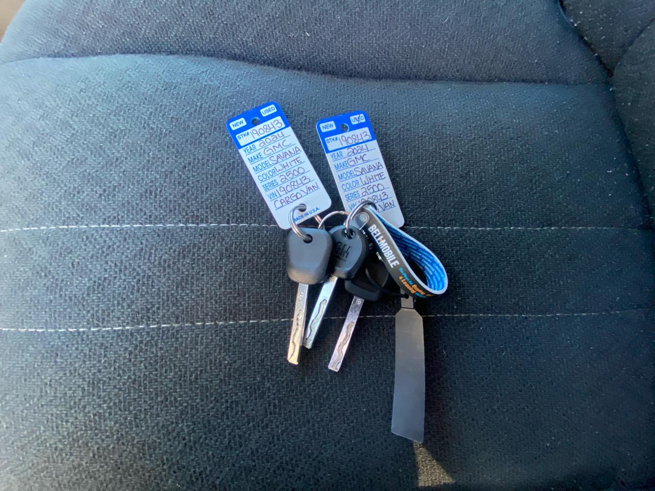 GMC Savana Cargo Van  2024