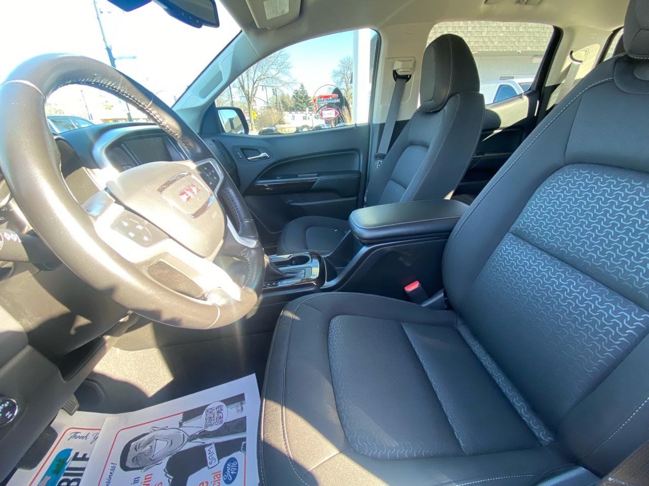 GMC Canyon 4WD Crew Cab 128" Elevation 2022