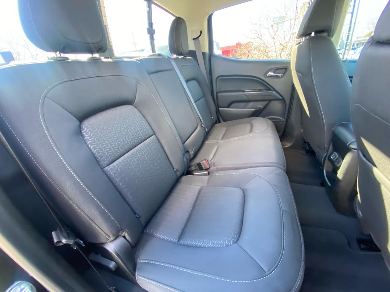 GMC Canyon 4WD Crew Cab 128" Elevation 2022