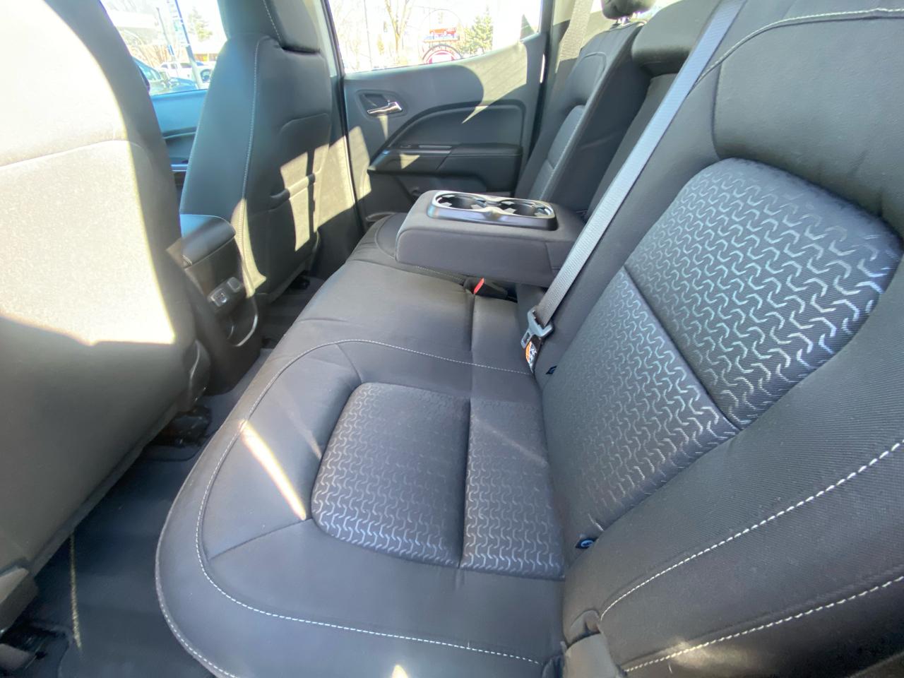 GMC Canyon 4WD Crew Cab 128" Elevation 2022