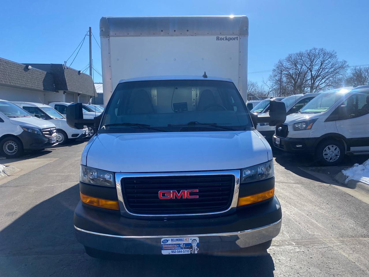 GMC Savana Commercial Cutaway 3500 Van 159" 2021