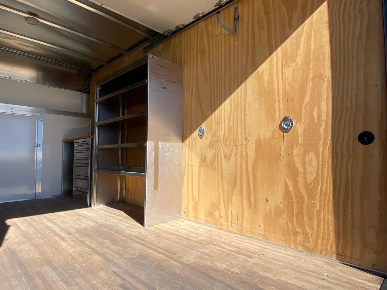 GMC Savana Commercial Cutaway 3500 Van 159" 2021