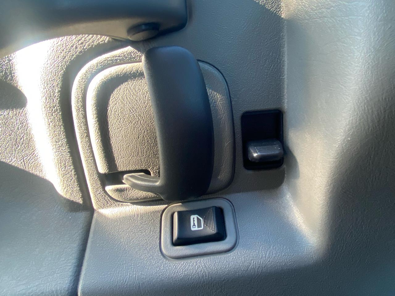 GMC Savana Commercial Cutaway 3500 Van 159" 2021