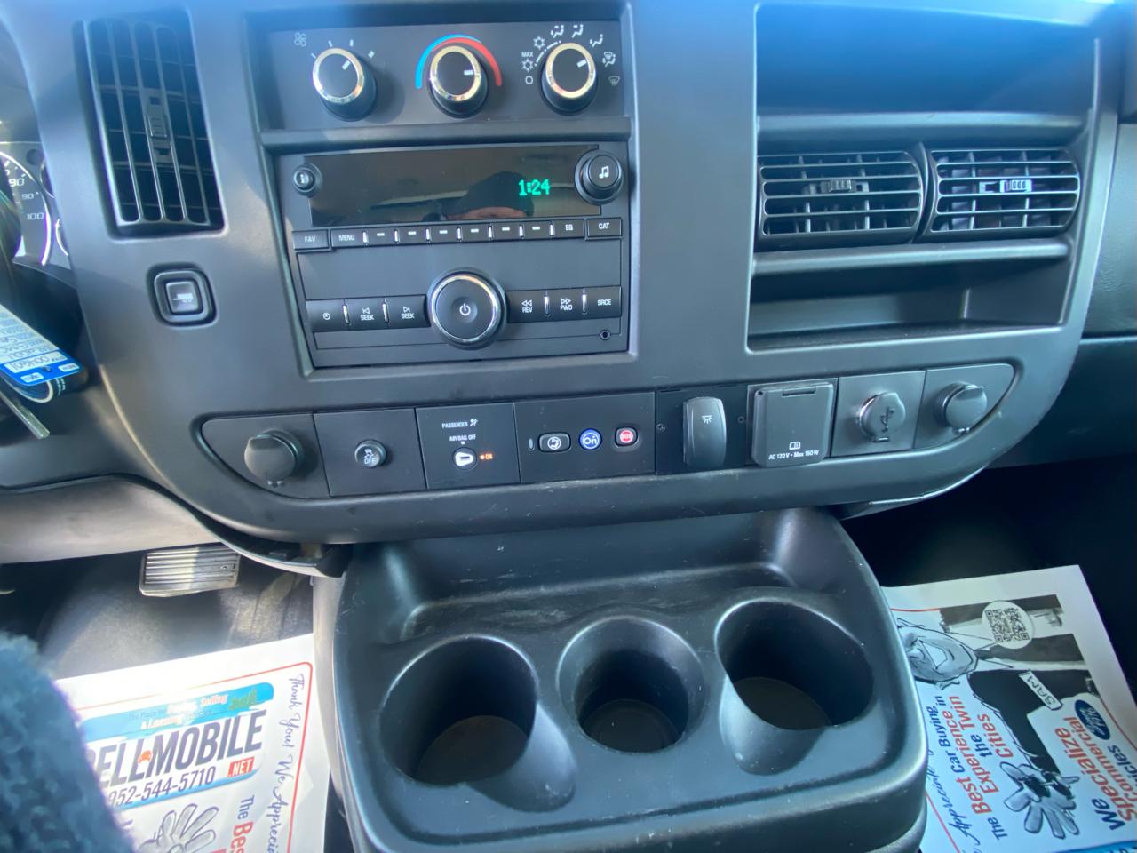 GMC Savana Commercial Cutaway 3500 Van 159" 2021