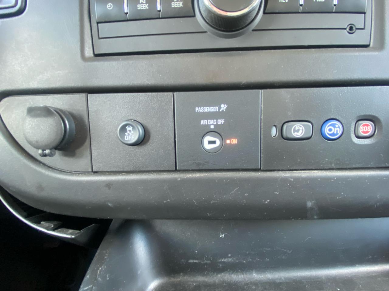 GMC Savana Cutaway  2021