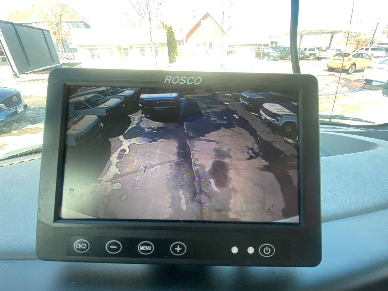 GMC Savana Cutaway  2021