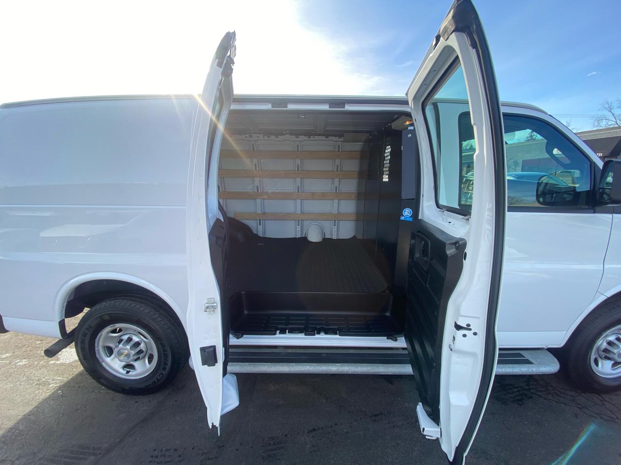 Chevrolet Express Cargo Van  2024