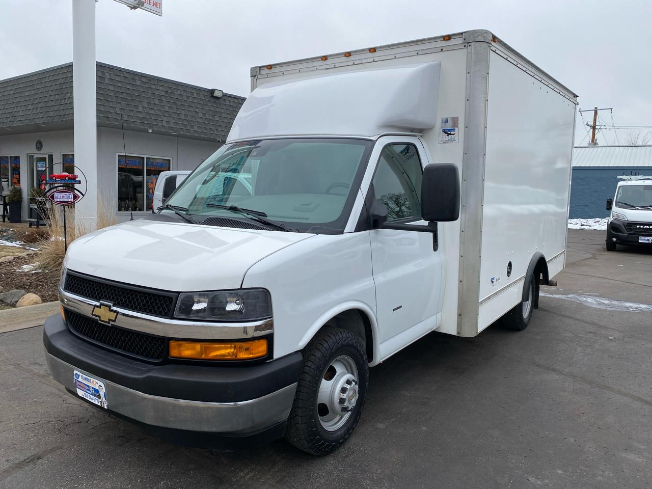 Chevrolet Express Commercial Cutaway 3500 Van 139" 2020
