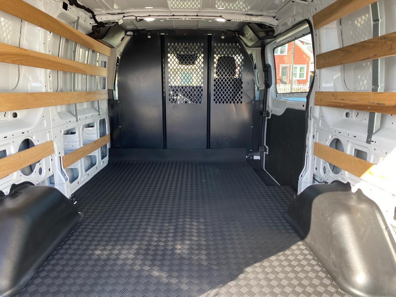 Ford Transit Cargo Van T-250 130" Low Rf 9070 GVWR RWD 2024