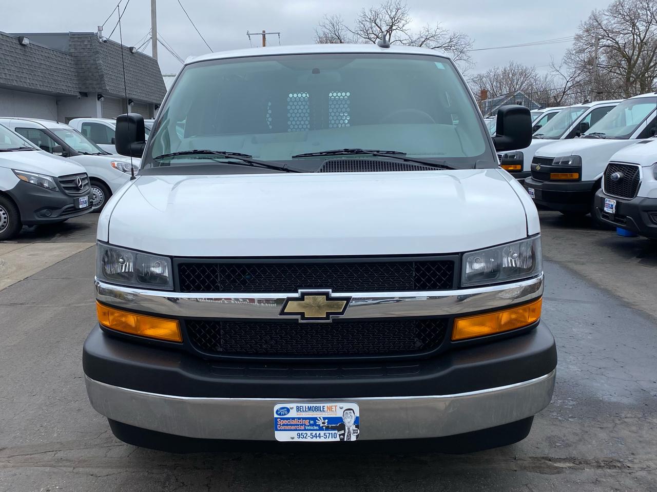 Chevrolet Express Cargo Van RWD 2500 135" 2024