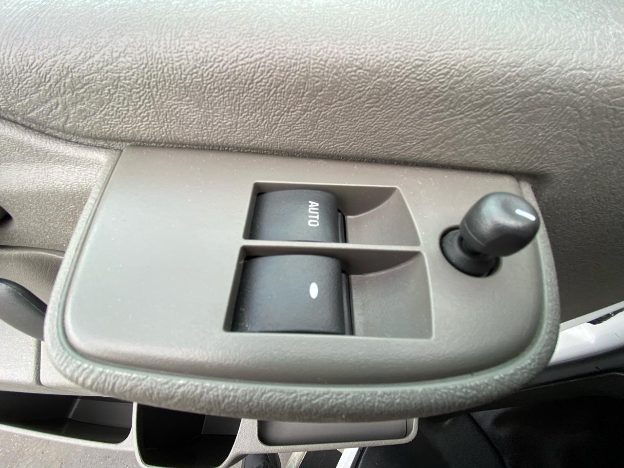 GMC Savana Cargo Van RWD 2500 135" 2024