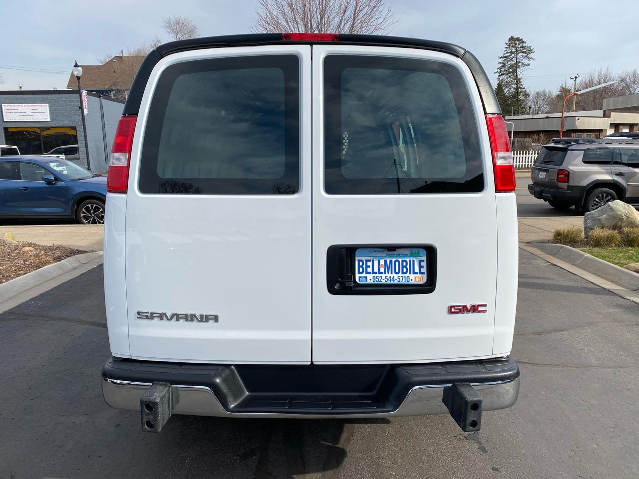 GMC Savana Cargo Van RWD 2500 135" 2024