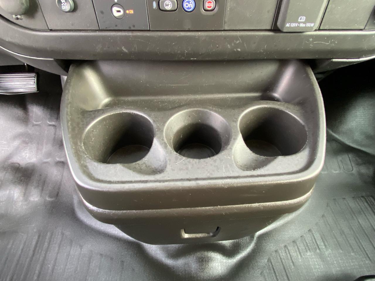 Chevrolet Express Cargo Van RWD 2500 135" 2024