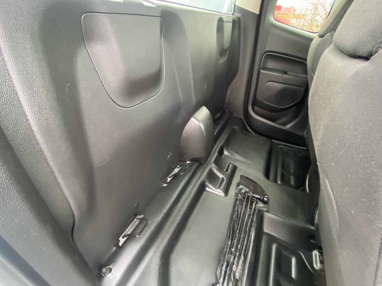 Chevrolet Colorado 2WD Ext Cab 128" LT 2022