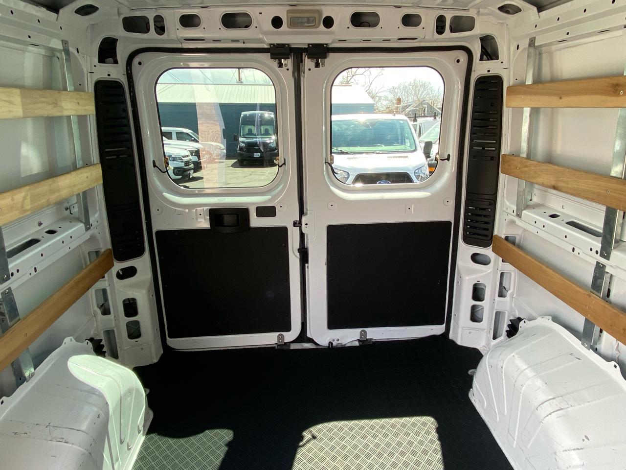 RAM ProMaster Cargo Van Tradesman 2500 Low Roof 136" WB w/Pass Seat 2025