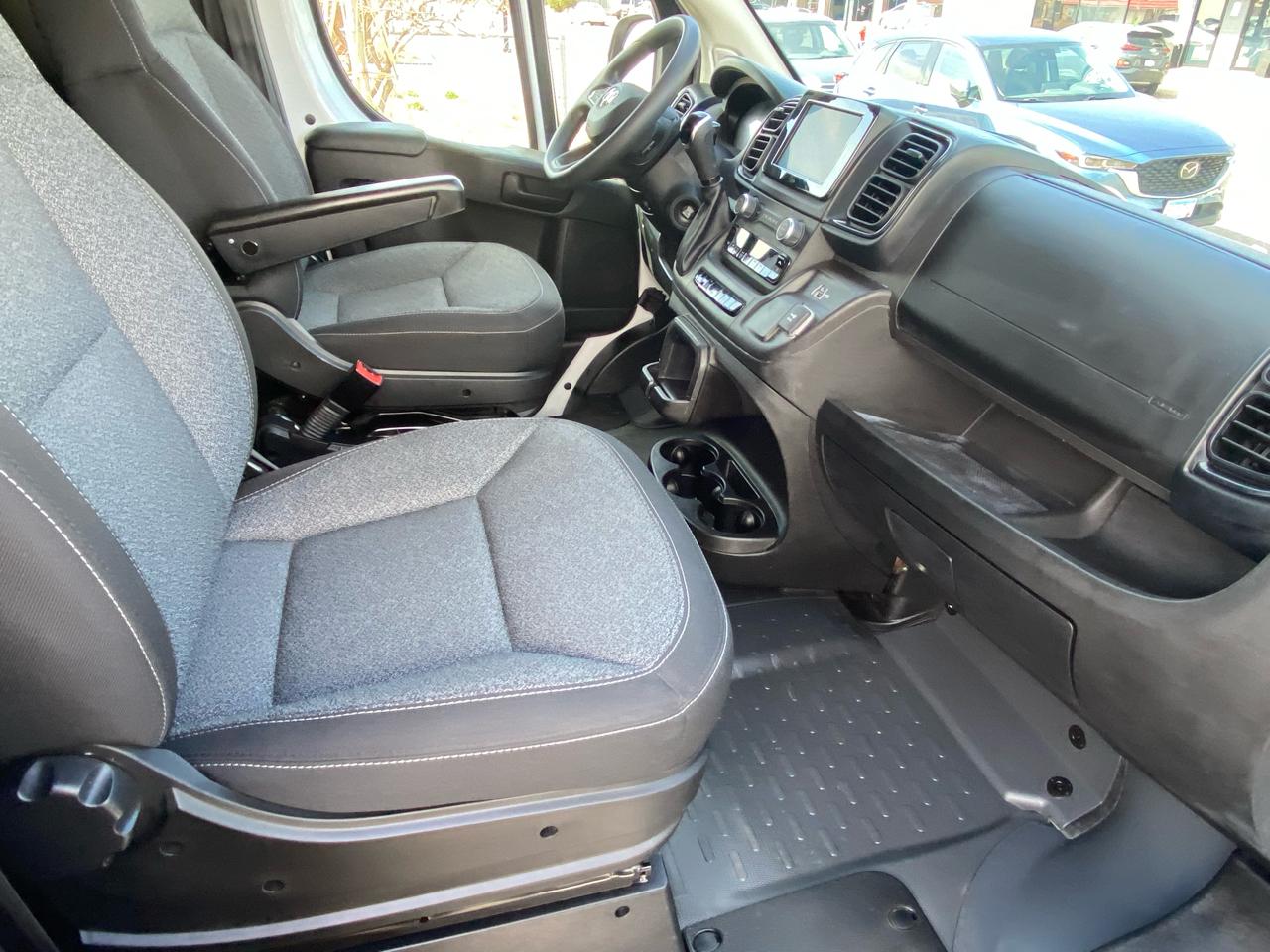 RAM ProMaster Cargo Van Tradesman 2500 Low Roof 136" WB w/Pass Seat 2025