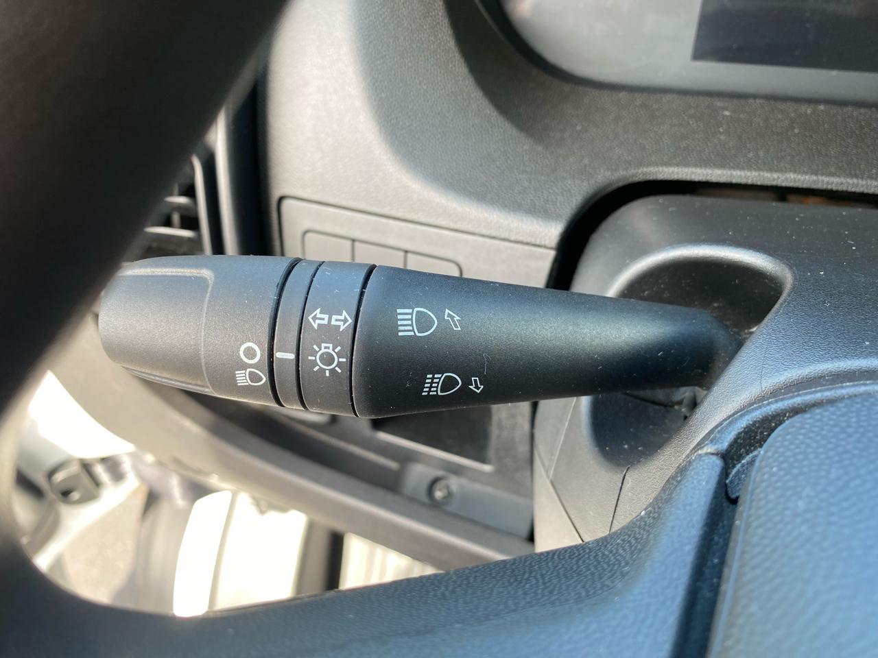 RAM ProMaster Cargo Van Tradesman 2500 Low Roof 136" WB w/Pass Seat 2025