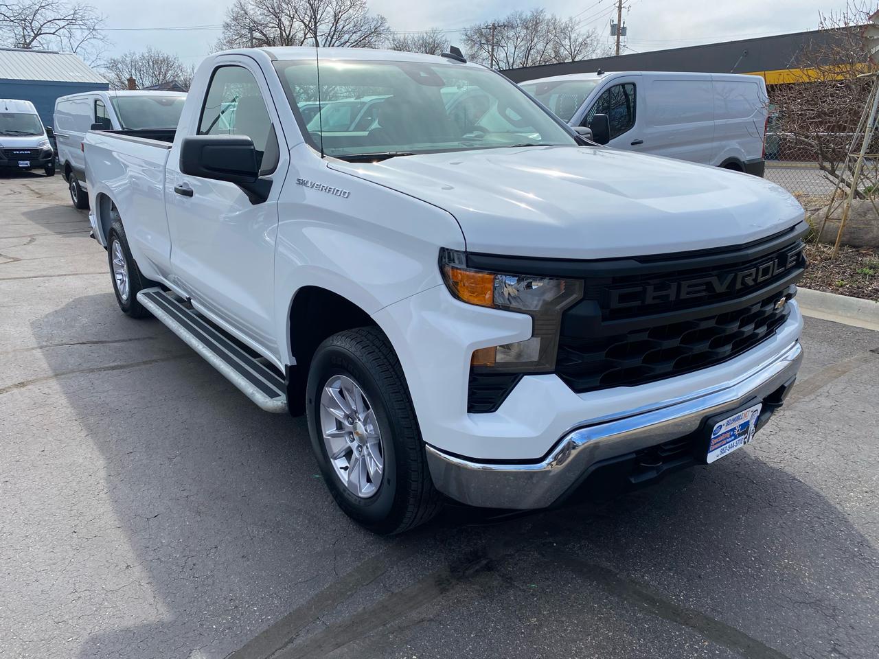 Chevrolet Silverado 1500 2WD Reg Cab 140" Work Truck 2025