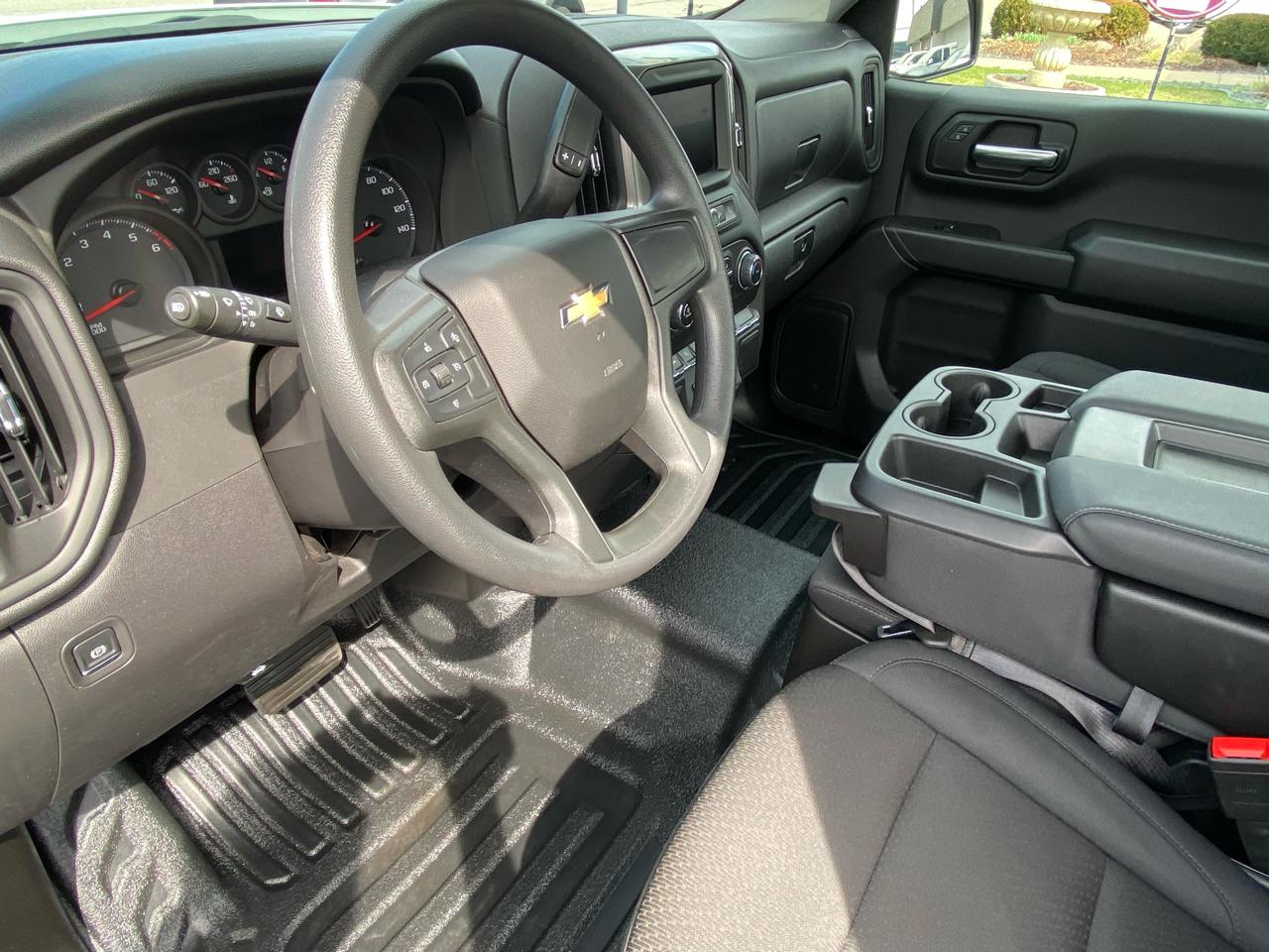 Chevrolet Silverado 1500 2WD Reg Cab 140" Work Truck 2025