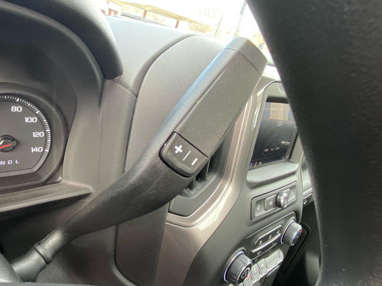 Chevrolet Silverado 1500 2WD Reg Cab 140" Work Truck 2025