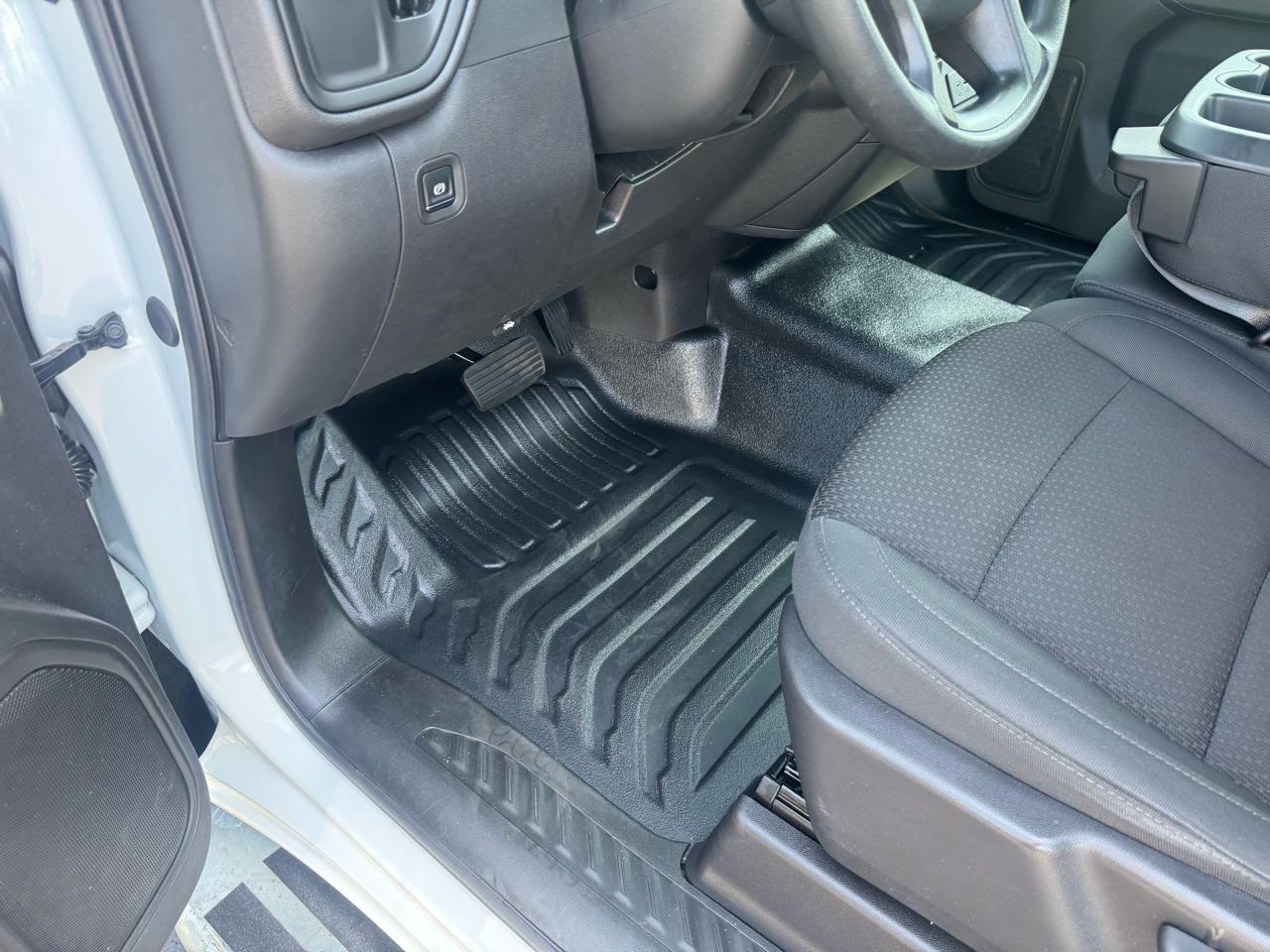 Chevrolet Silverado 1500 2WD Reg Cab 140" Work Truck 2025