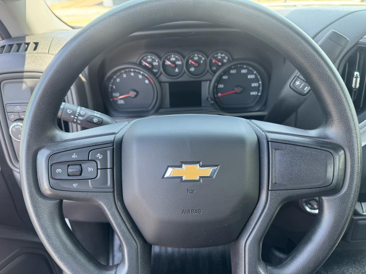 Chevrolet Silverado 1500 2WD Reg Cab 140" Work Truck 2025