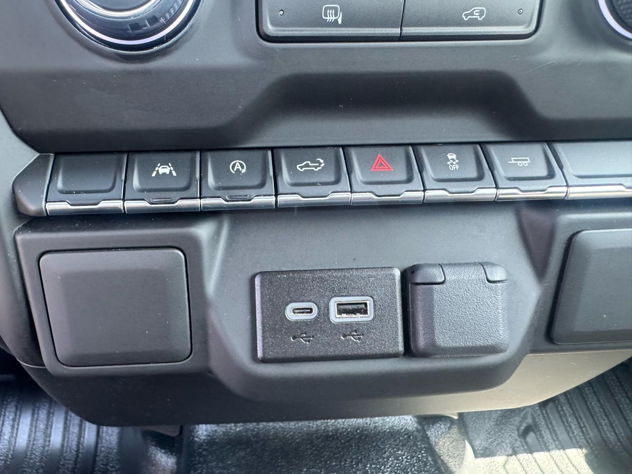 Chevrolet Silverado 1500 2WD Reg Cab 140" Work Truck 2025