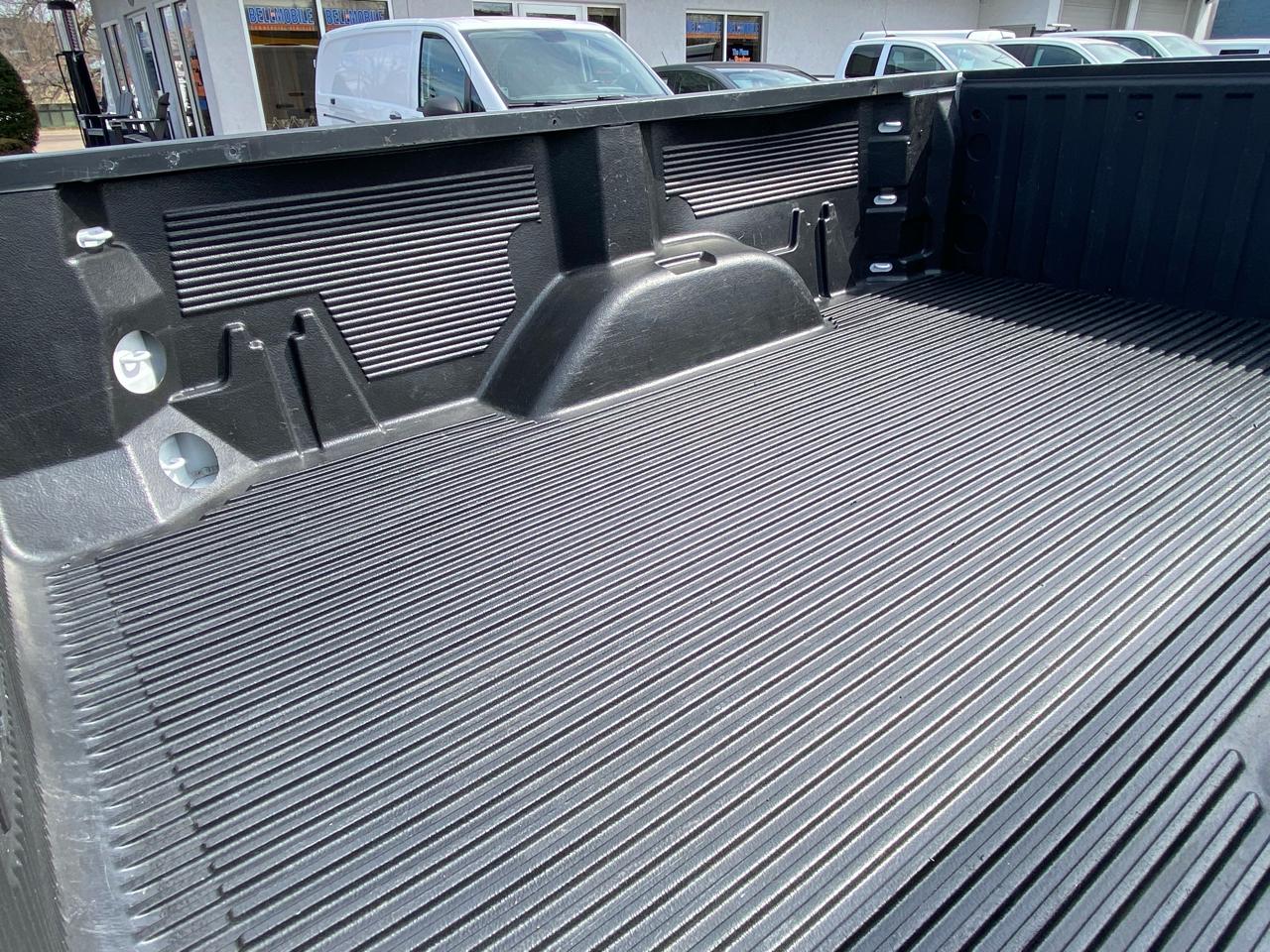 Chevrolet Silverado 1500 2WD Reg Cab 140" Work Truck 2025