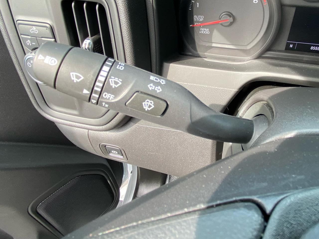 Chevrolet Silverado 1500 2WD Reg Cab 140" Work Truck 2025