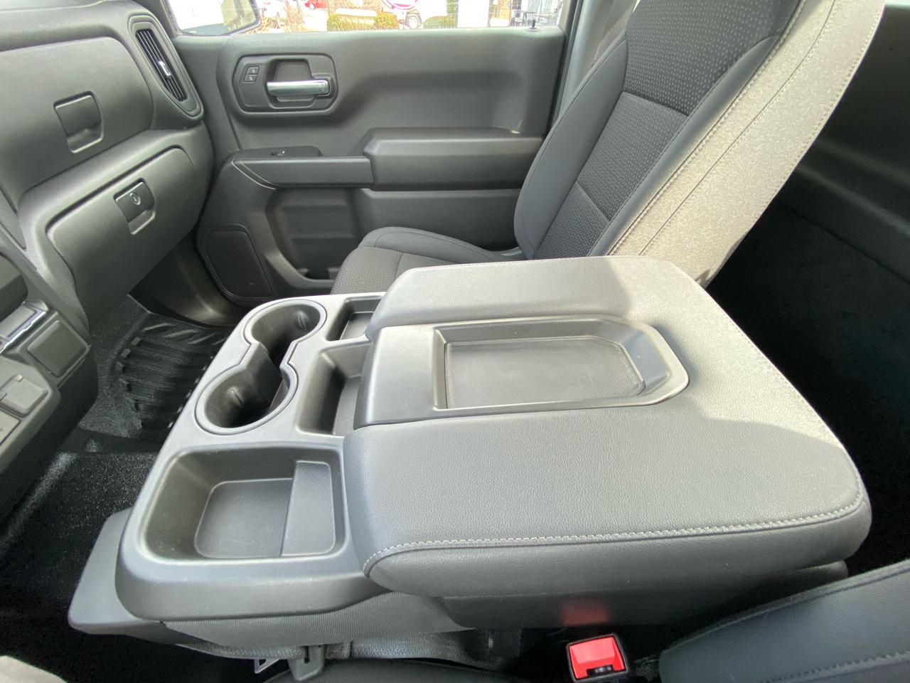 Chevrolet Silverado 1500 2WD Reg Cab 140" Work Truck 2025