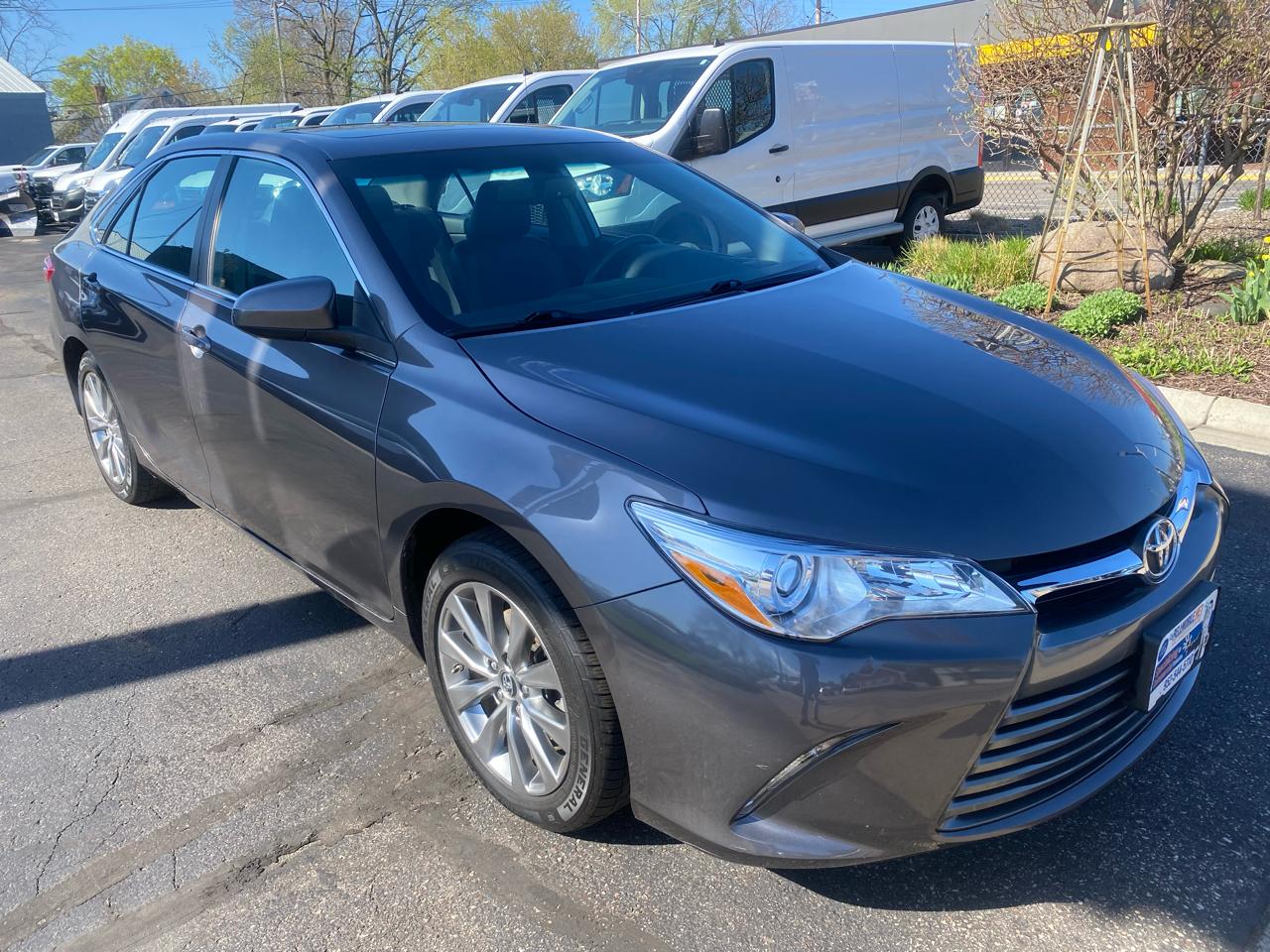 Toyota Camry XLE 4D Sedan 2017