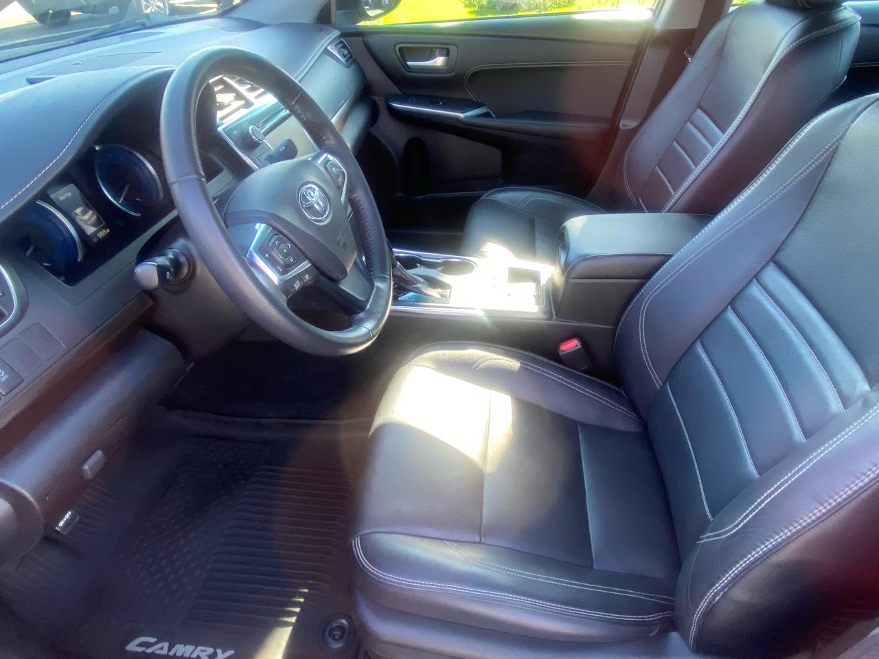 Toyota Camry XLE 4D Sedan 2017