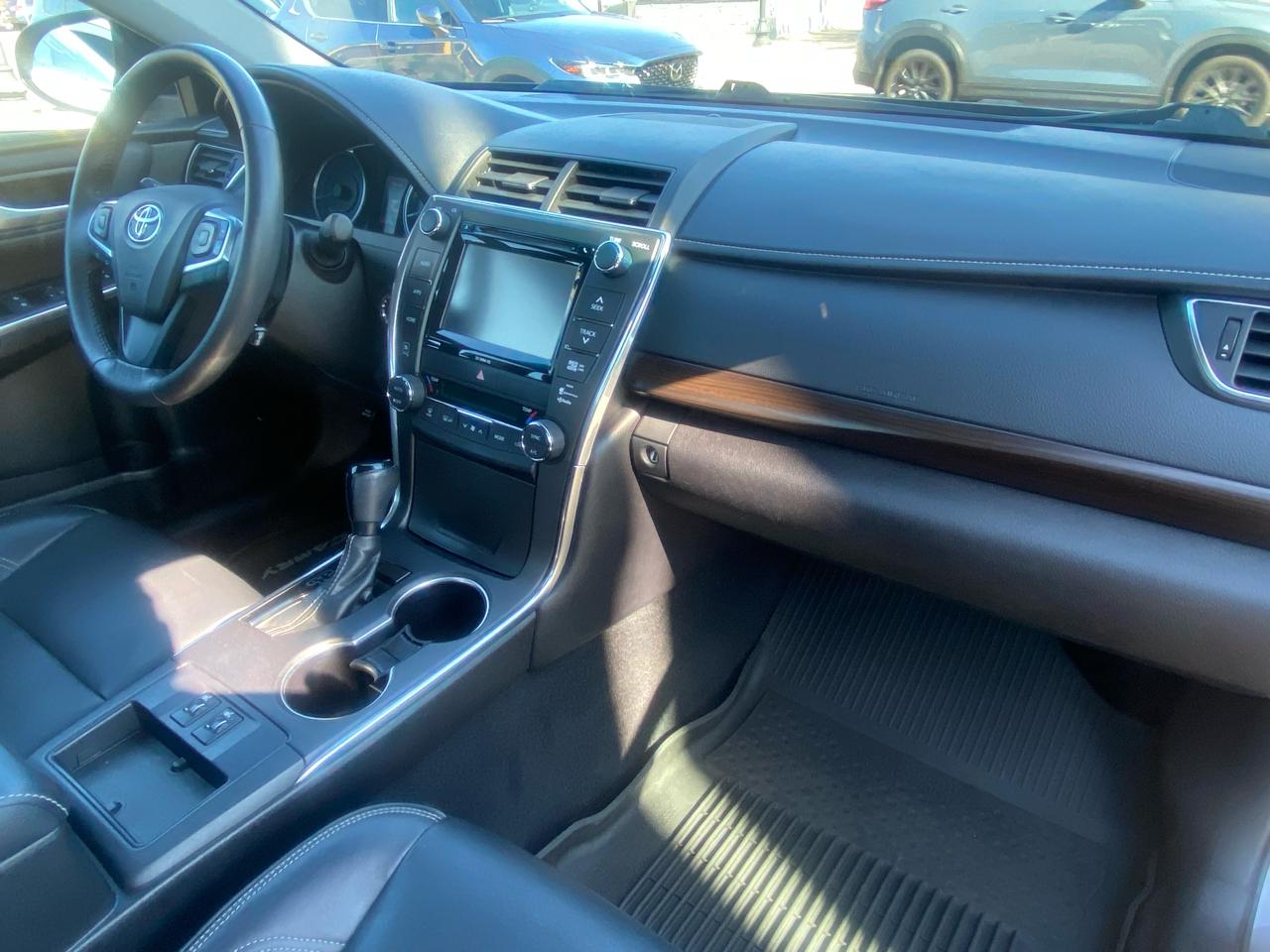 Toyota Camry XLE 4D Sedan 2017