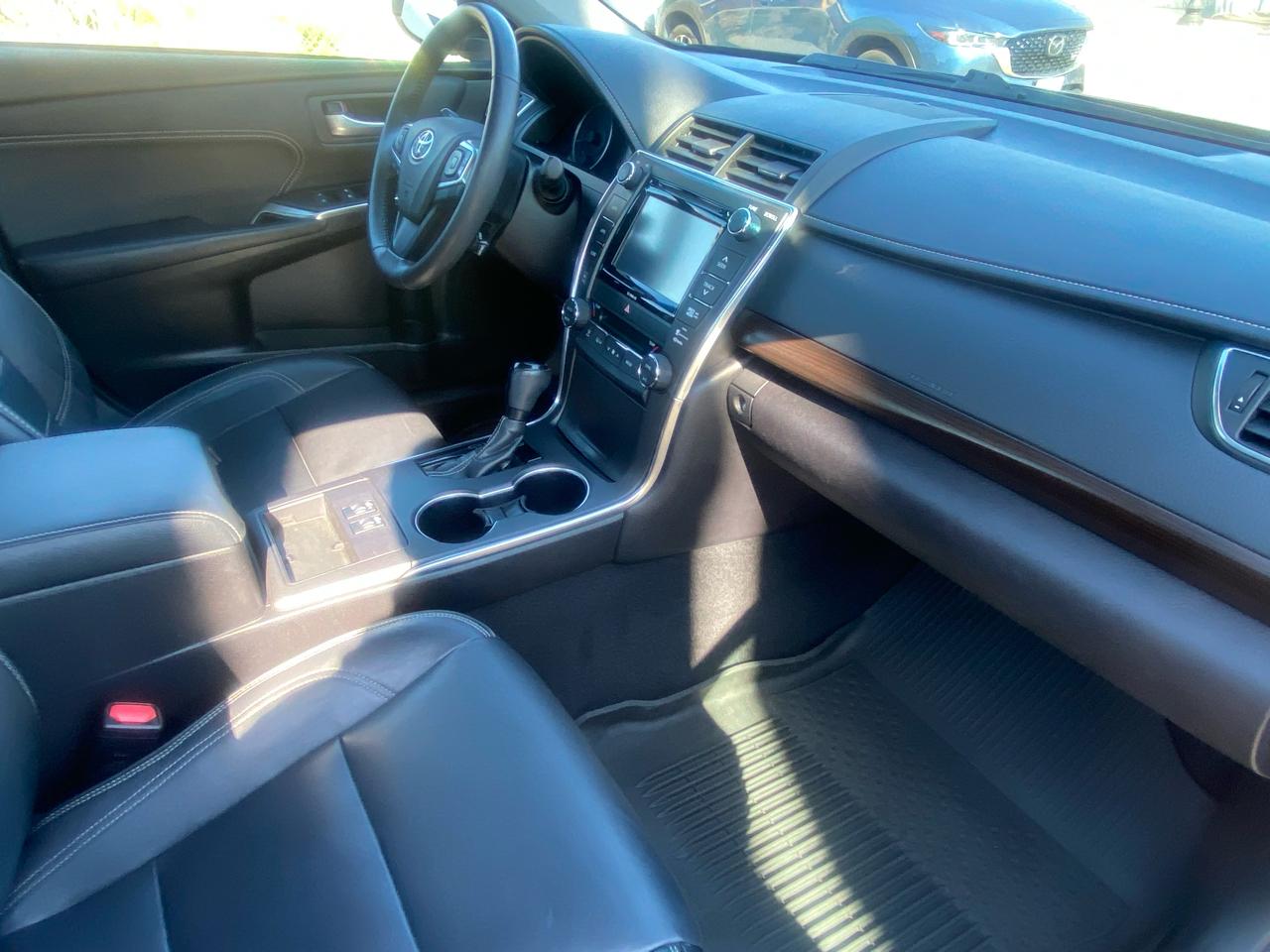 Toyota Camry XLE 4D Sedan 2017