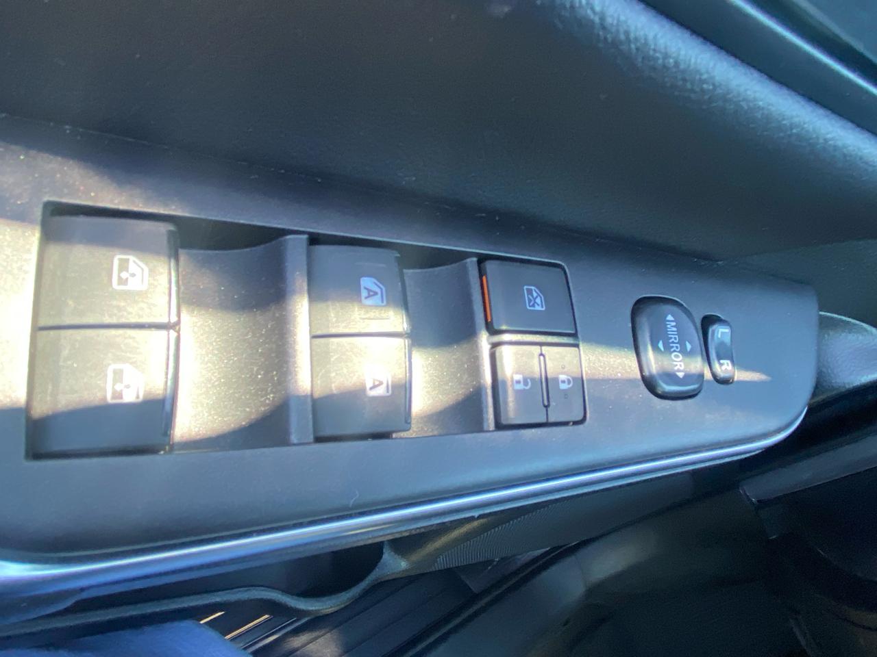Toyota Camry XLE 4D Sedan 2017